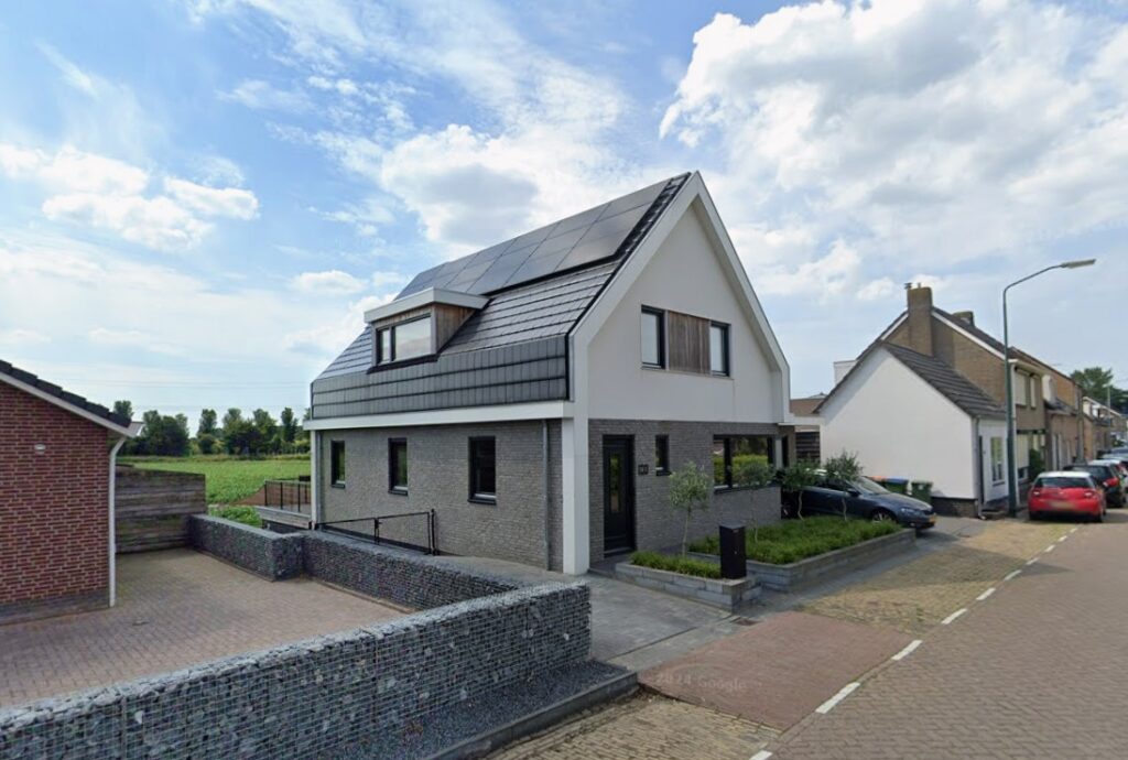 nieuwbouw eigentijdse woning te Standdaarbuiten