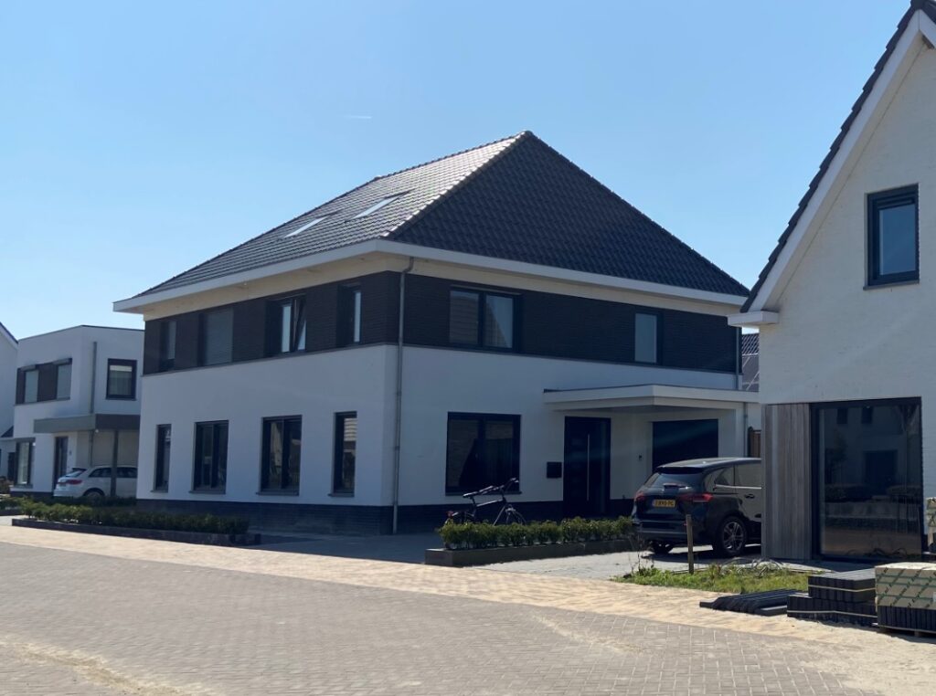 nieuwbouw 2^1 kapwoning Steehof III – Yerseke