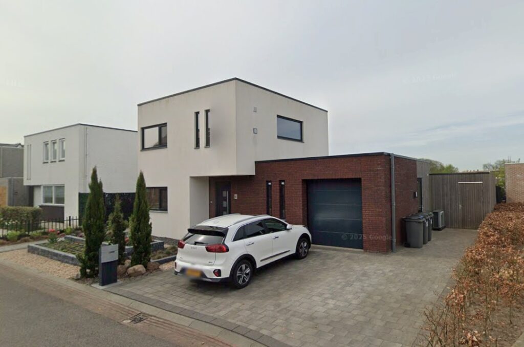 nieuwbouw woning a.d. Valkreek te Colijnsplaat